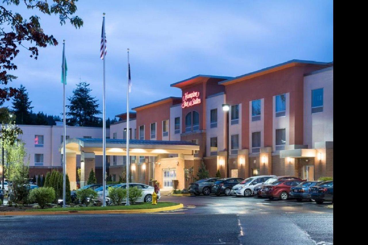 Hampton Inn & Suites Seattle/Redmond Wa Exterior photo